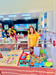Hình ảnh HỘI THI ĐỒ DÙNG DẠY HỌC- ĐỒ CHƠI TỰ TẠO CẤP CƠ SỞ NĂM HỌC 2024-2025
