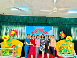 Hình ảnh HỘI THI ĐỒ DÙNG DẠY HỌC- ĐỒ CHƠI TỰ TẠO CẤP CƠ SỞ NĂM HỌC 2024-2025