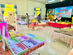 Hình ảnh HỘI THI ĐỒ DÙNG DẠY HỌC- ĐỒ CHƠI TỰ TẠO CẤP CƠ SỞ NĂM HỌC 2024-2025