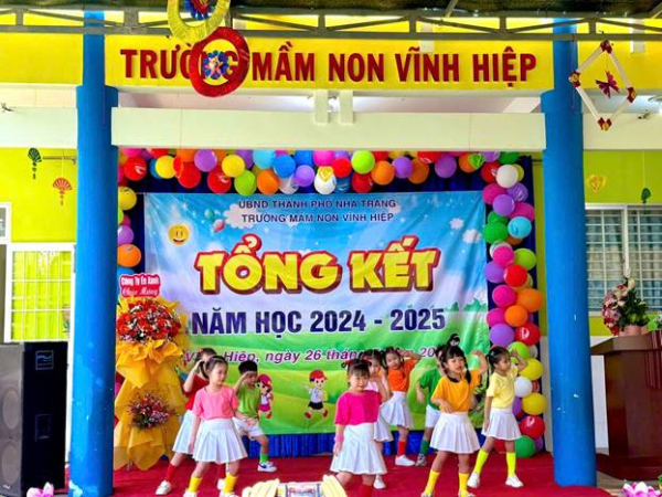 TRƯỜNG MẦM NON VĨNH HIỆP TỔ CHỨC LỄ TỔNG KẾT NĂM HỌC 2024-2025