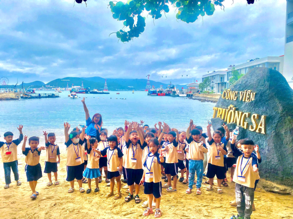 TỔ CHỨC CHO CÁC CHÁU THAM QUAN VIỆN HẢI DƯƠNG HỌC- NHA TRANG 2025