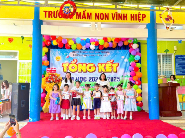 LỄ TỔNG KẾT NĂM HỌC 2024-2025 LỄ RA TRƯỜNG CHO HỌC SINH MẪU GIÁO 5-6 TUỔI