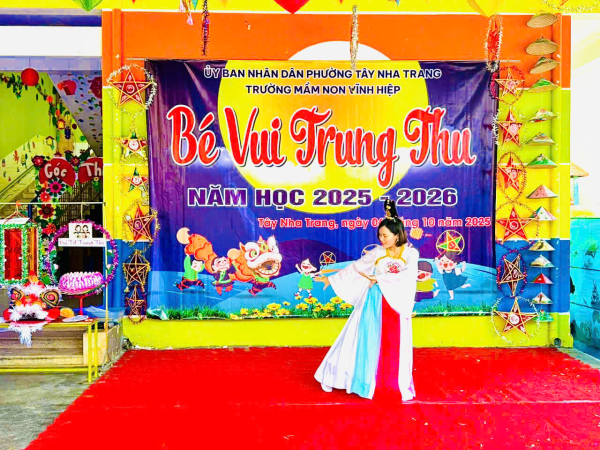 TRƯỜNG MẦM NON VĨNH HIỆP TỔ CHỨC VUI HỘI TRUNG THU