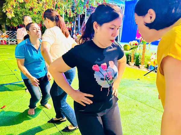 TRƯỜNG MẦM NON VĨNH HIỆP THAM GIA GIAO LƯU SINH HOẠT KỶ NIỆM NGÀY 20/10