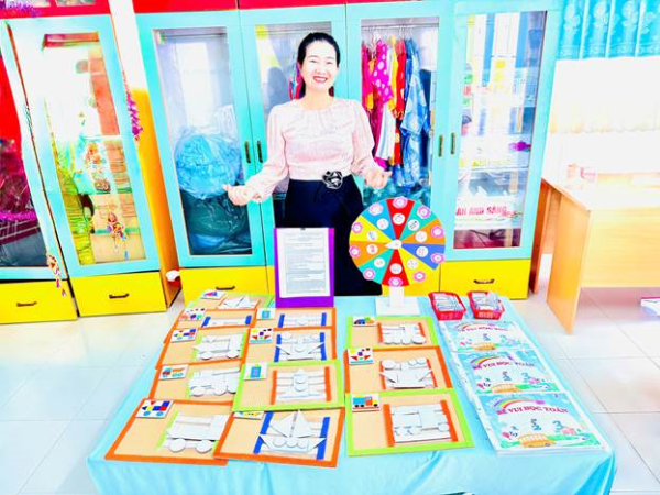 TRƯỜNG MẦM NON VĨNH HIỆP TỔ CHỨC HỘI THI LÀM ĐỒ DÙNG DẠY HỌC- ĐỒ CHƠI TỰ TẠO NĂM HỌC 2025- 2026